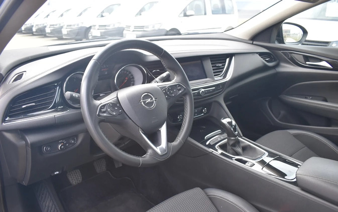 Opel Insignia cena 63500 przebieg: 108513, rok produkcji 2019 z Narol małe 562